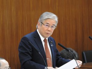 厚生労働委員会「委嘱審査」の質疑に立ちました