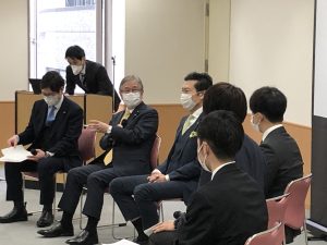 理学療法士の未来は？政治家の立場から